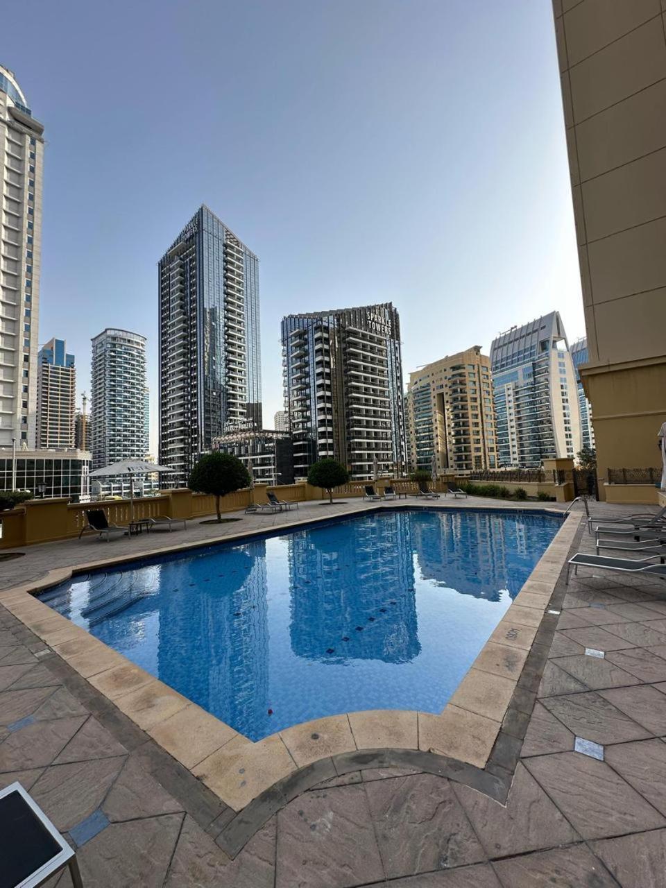 For Rent, African Inspired Style With Stunning Sea View In Jbr Homestay